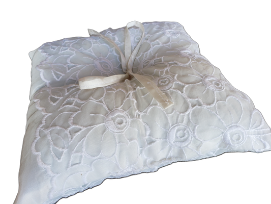 Wedding Dress Ring Bearer Pillow – Heirloom Keepsake