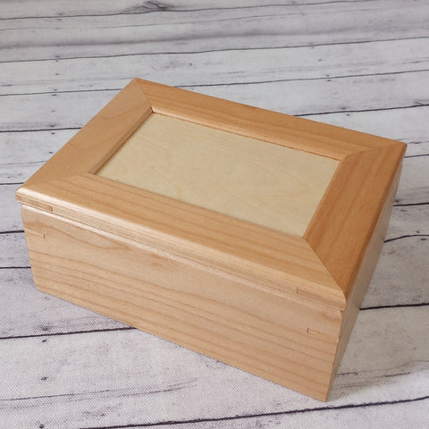 Maple Keepsake Box
