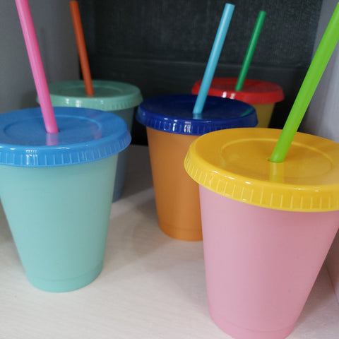 16 oz. Re-Useable Color Change Cup with Lid and Straw